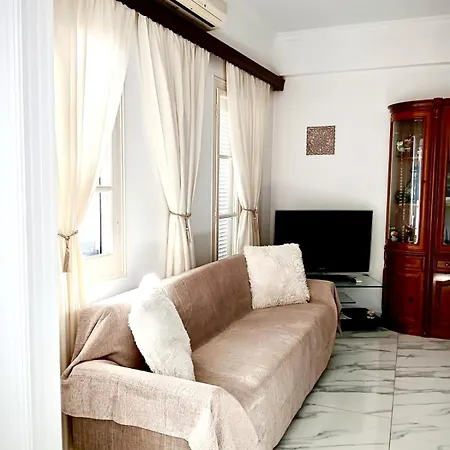 Rumi's House In The Heart Of Parikia Holiday home *