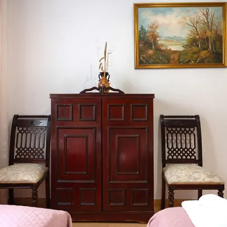 بيت للعطل Rumi's House-port,old Town,100 Doors Church In The Heart Of Parikia باروس